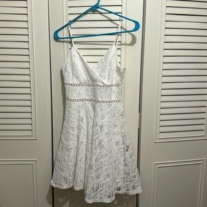 Lined white dress. Gorgeous